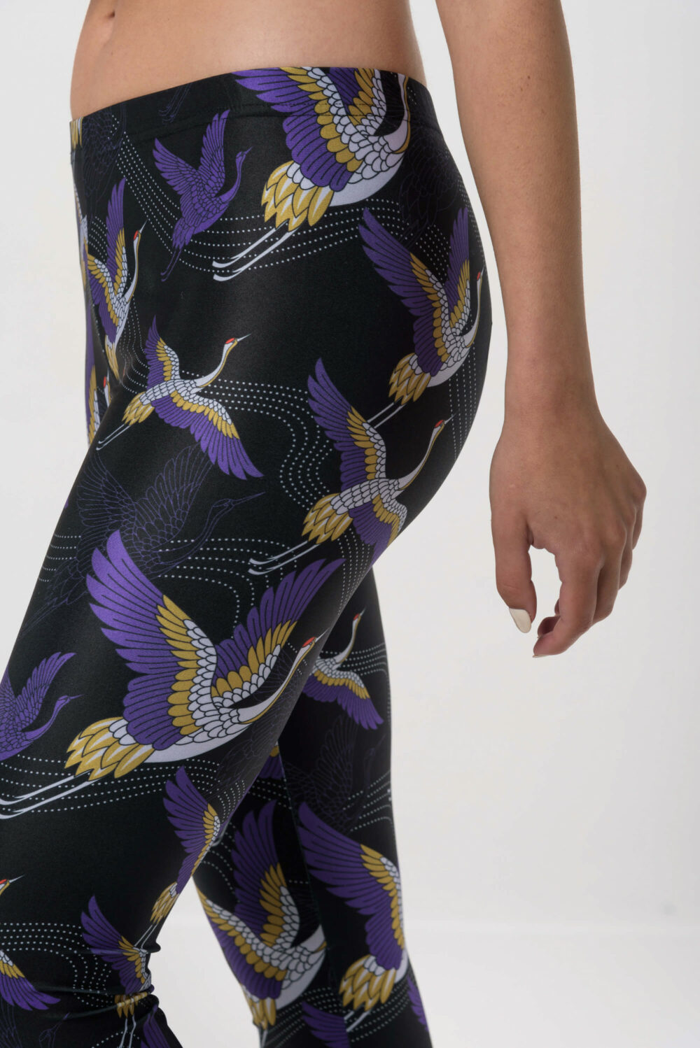 Heartbeatink Japanese Black N Purple Leggings