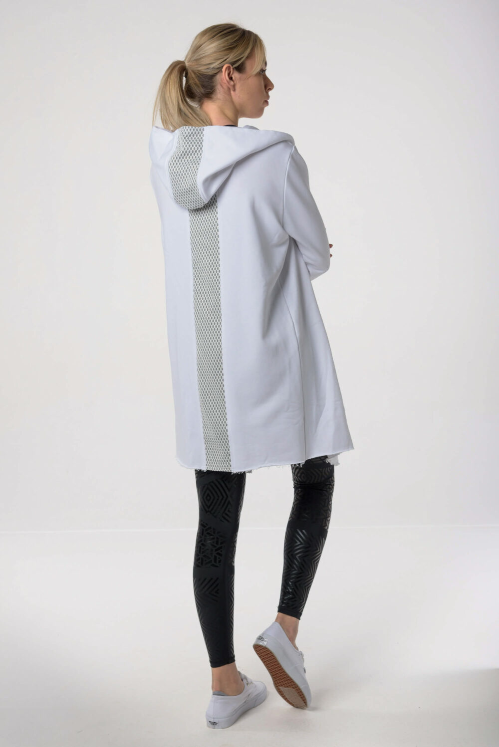 Baya Artemis Black Set / Long Reflective White Hoodie