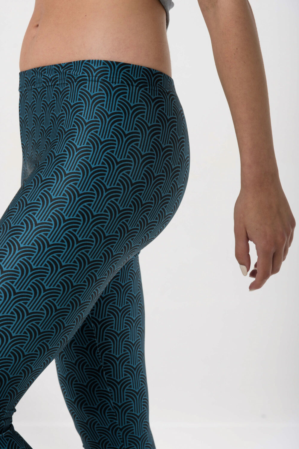 Heartbeatink Whale Tail Petrol Leggings