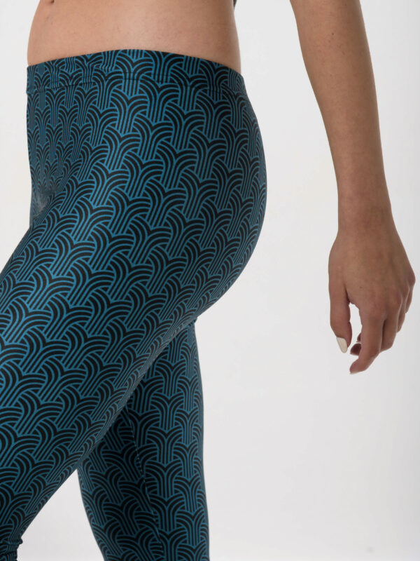 Heartbeatink Whale Tail Petrol Leggings
