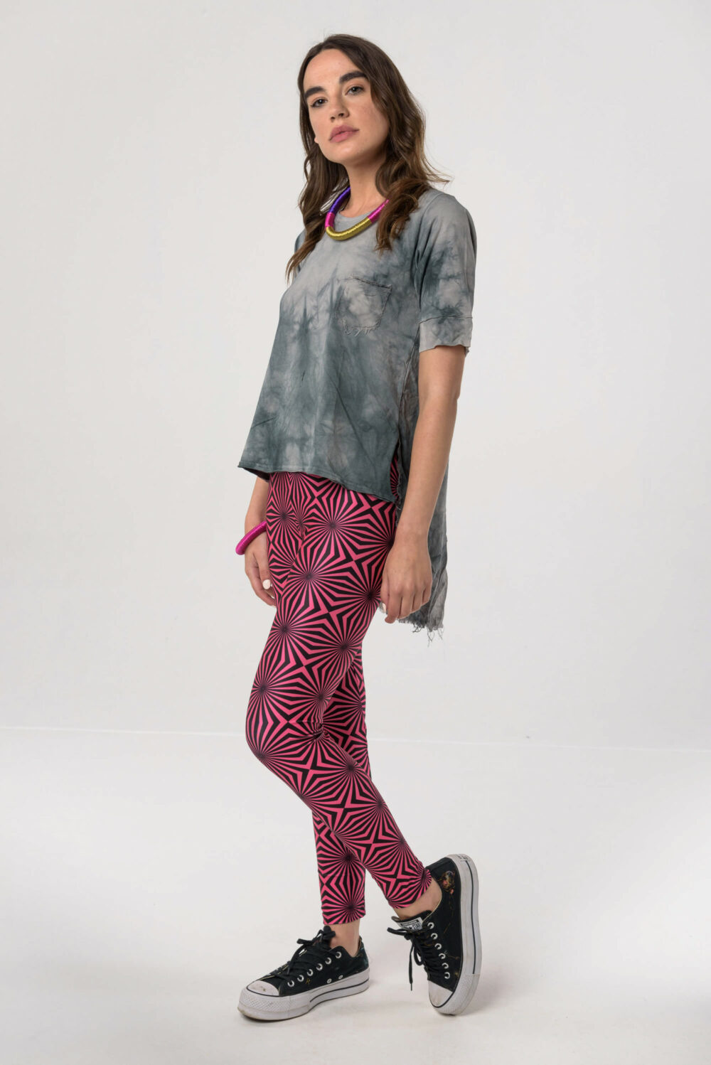 Heartbeatink Neon Pink Leggings / Libertee Nancy t-shirt