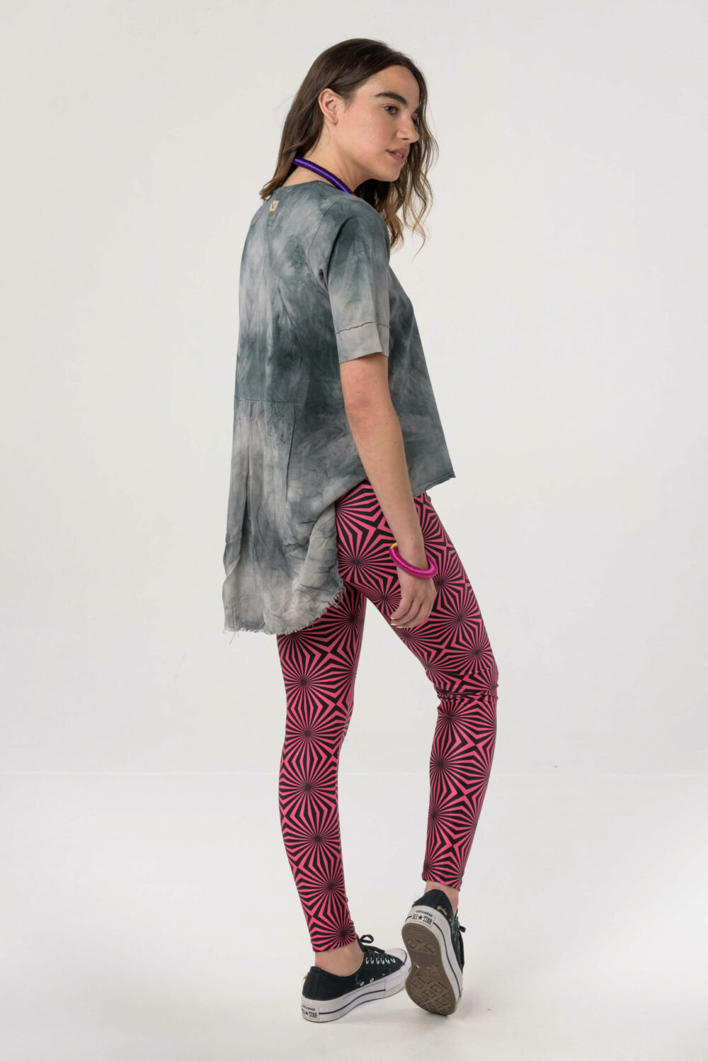 Heartbeatink Neon Pink Leggings / Libertee Nancy t-shirt