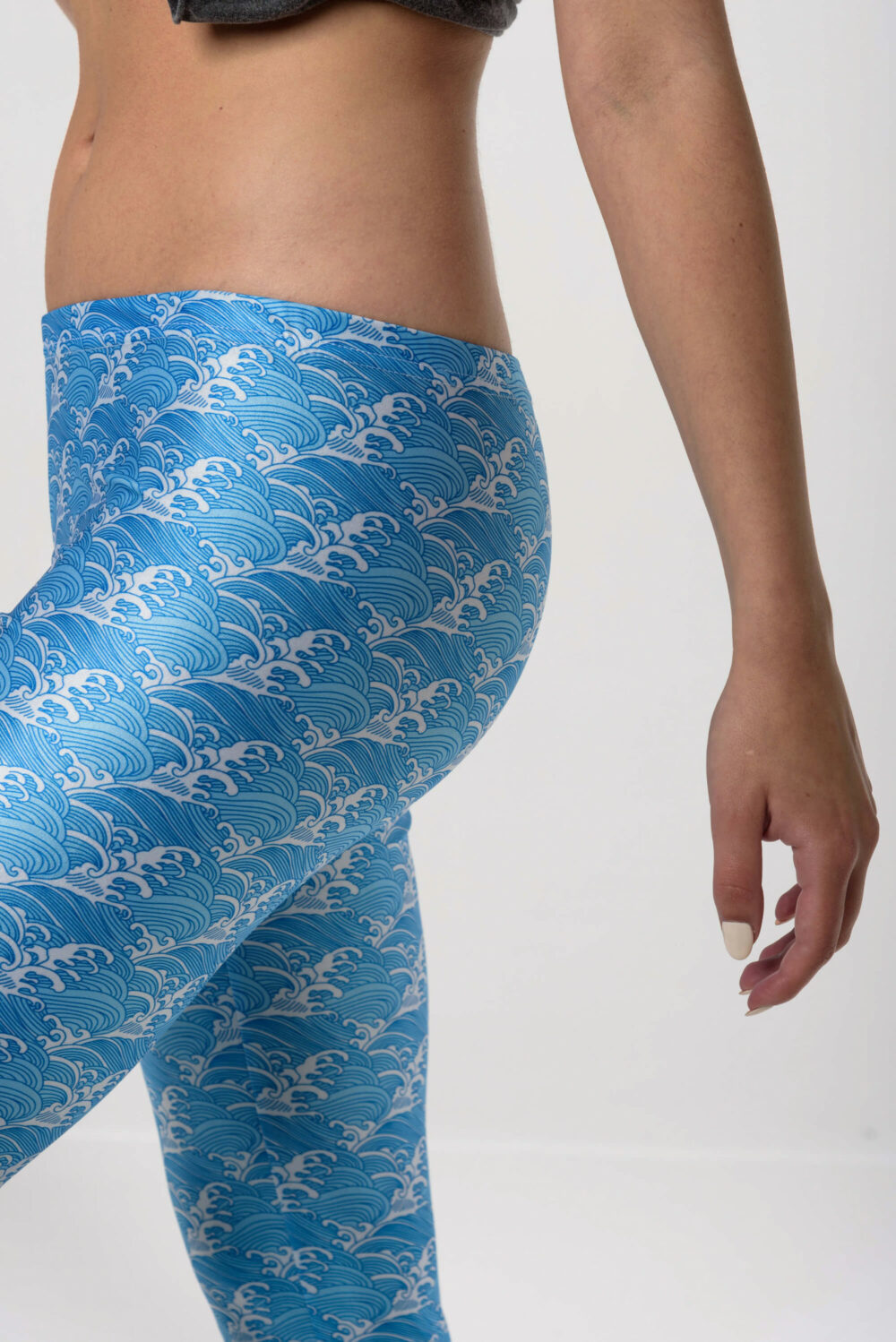 Heartbeatink Waves Leggings