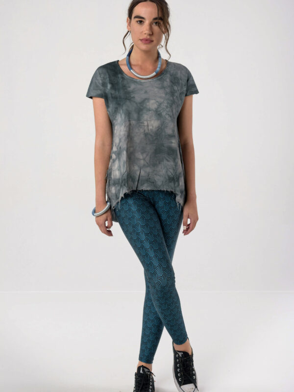 Heartbeatink Whale Tail Petrol Leggings / Libertee Annie t-shirt