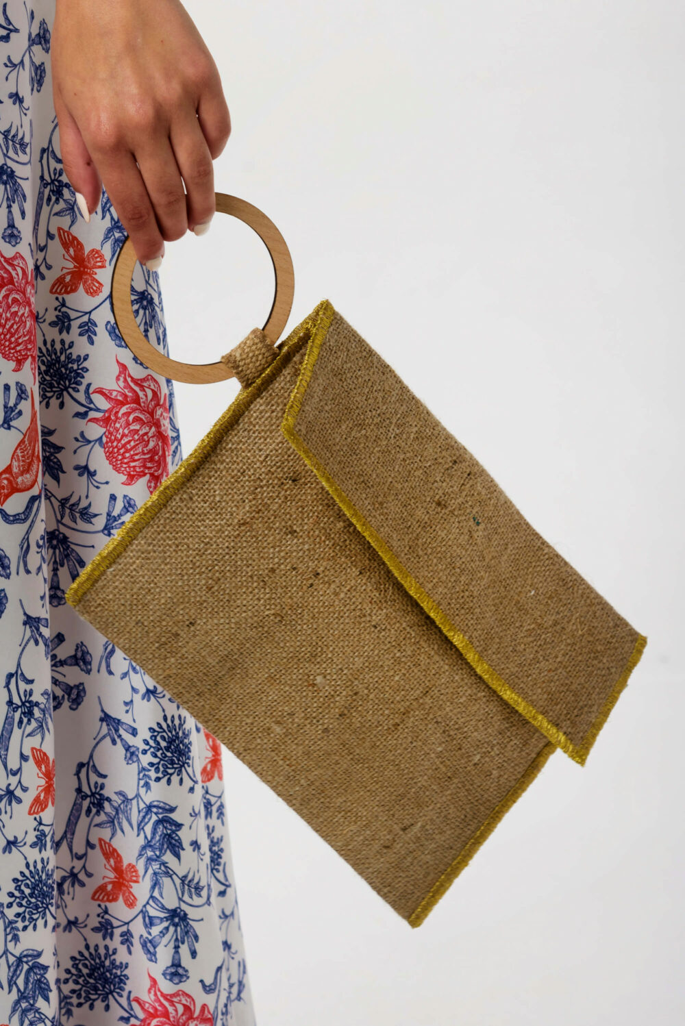 Myrto Arvaniti clutch