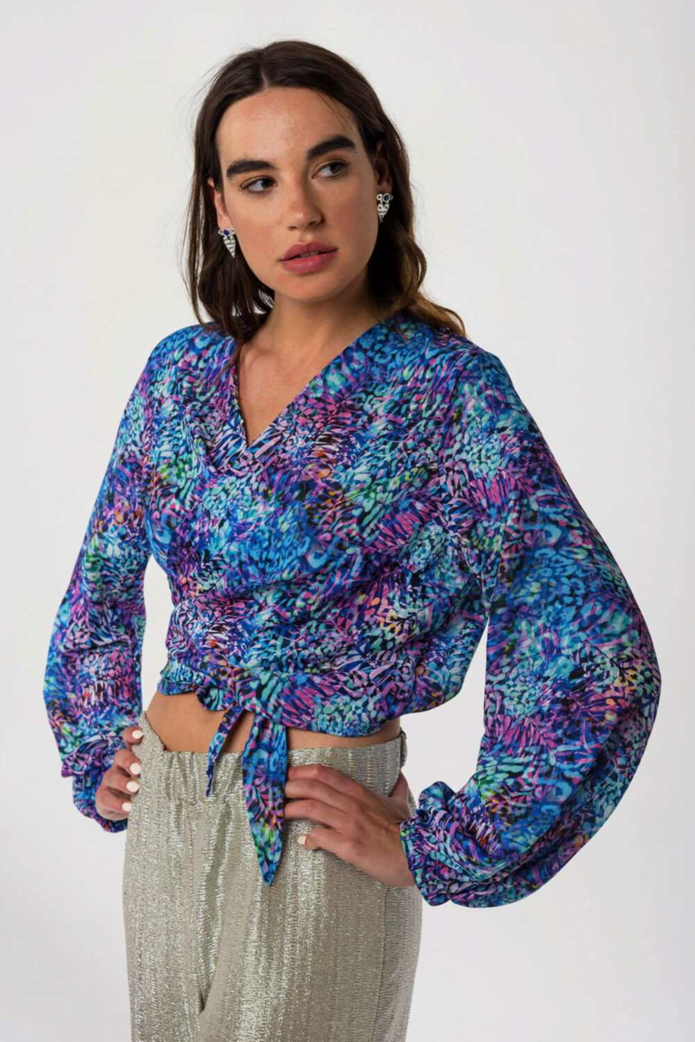 Sequin Daisy Shirt / Endalaus pants / Myrto Arvaniti